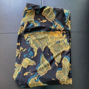 —One Size LuLaRoe Continent Leggings